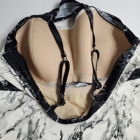 SWIM Cacique Marble Front Keyholes Tankini Top - Picture 6 of 6